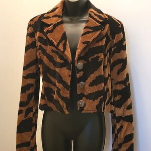 Painted Pony adorable animal print short jacket